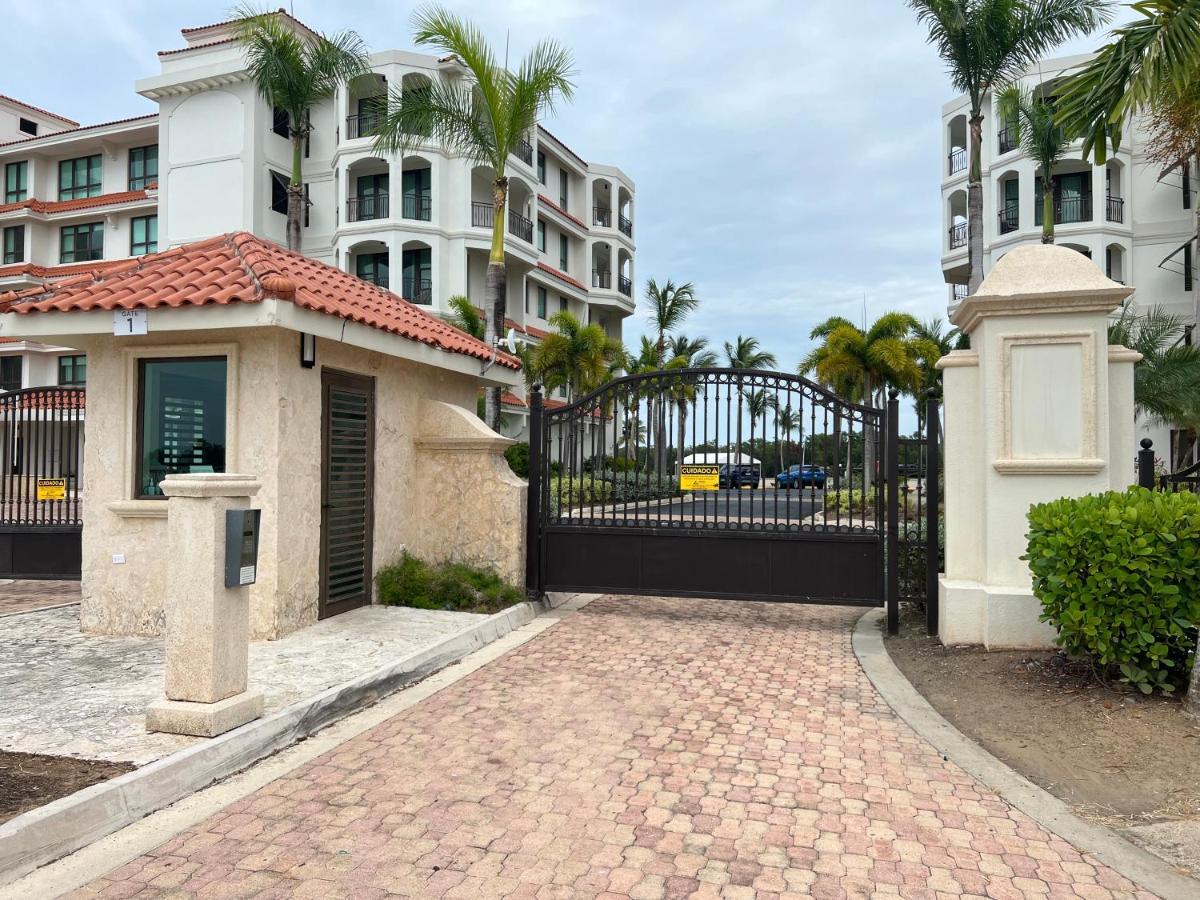 The Country Club Residences At Grand Reserve Río Grande Exterior foto